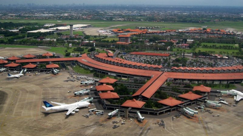 أكثر 10 مطارات ازدحاما في دولة إندونيسيا