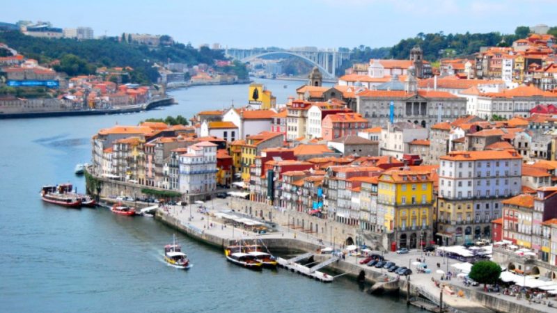 أكبر 10 صادرات لدولة البرتغال