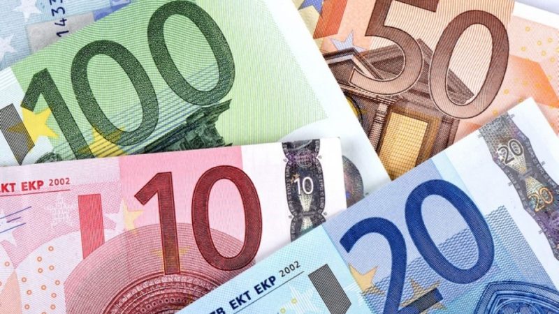 ما هي العملة الرسمية في أيرلندا