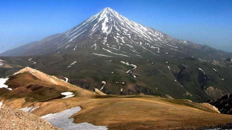 أعلى الجبال في دولة إيران