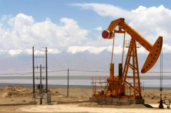 كم يبلغ احتياطي الجزائر من النفط